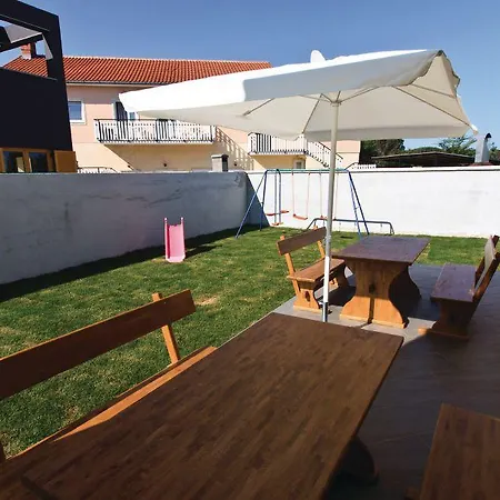 House 1502 Fažana